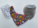Bandana gris-blanco, talla 3 (6 a 12 meses)
