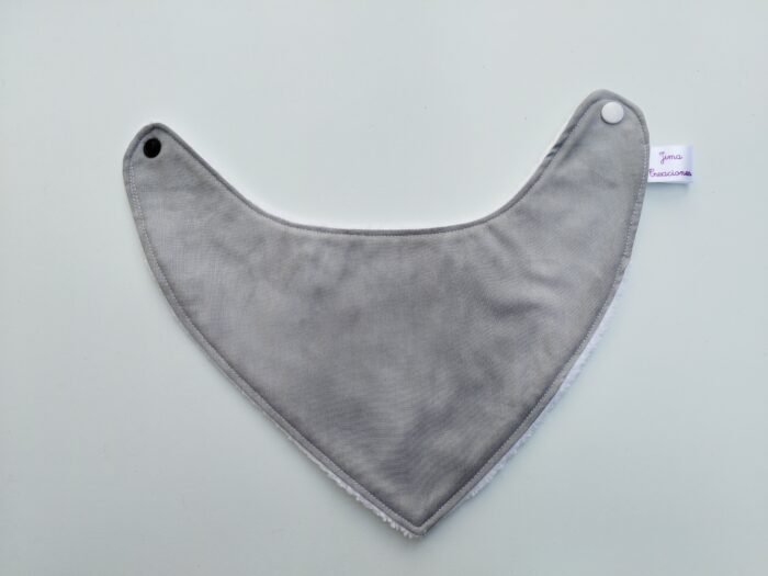Bandana gris-rojo, talla 3 (6 a 12 meses) - Imagen 2